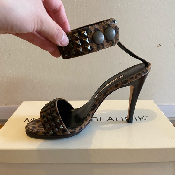 Manolo Blahnik slingback leopard print heels with ankle cuff! Size 35 - Picture 8 of 9